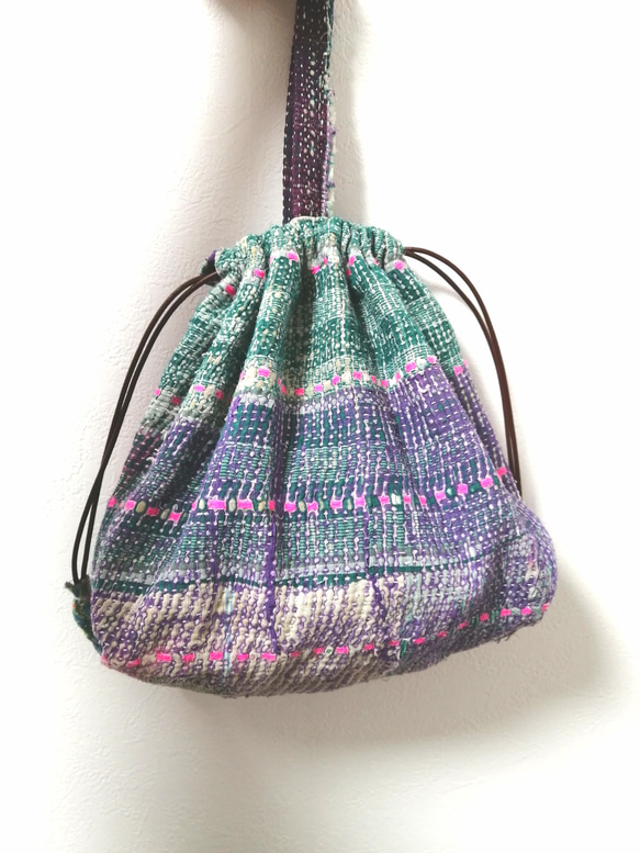 KANTHA QUILT 巾着　bag №KQ22005 purple ラリーキルト インド　古布 2枚目の画像