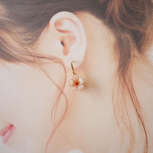 Sakura ピアス／イヤリング ピアス（フック・チェーン） nachugo