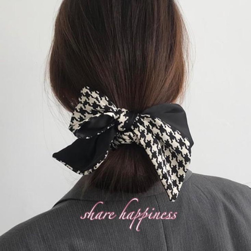 送料無料☆上品 ⭐︎千鳥柄⭐︎リボンシュシュ ヘアアクセサリー