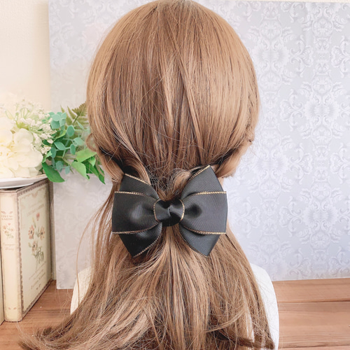 トリプルリボン 金ふち 黒 ブラック 卒業式 入学式 ポニーフック