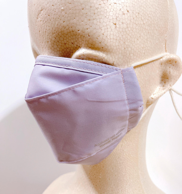 ワンポイント有り⭐︎口につきにくい⭐︎抗ウイルス生地使用の立体マスク 1枚目の画像