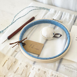 ｛12cm枠｝刺繍道具セット ∴ 貝殻ピンクッション付き 3枚目の画像