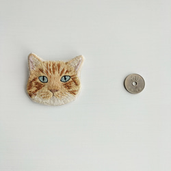 【限定1点】猫刺繍のブローチ　茶トラB 6枚目の画像
