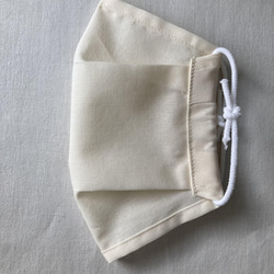 一枚仕立ての不織布マスクカバー　ひっかけるタイプ　柔らかオーガニックコットンローン　アイボリー　3サイズ　敏感肌に安心 6枚目の画像