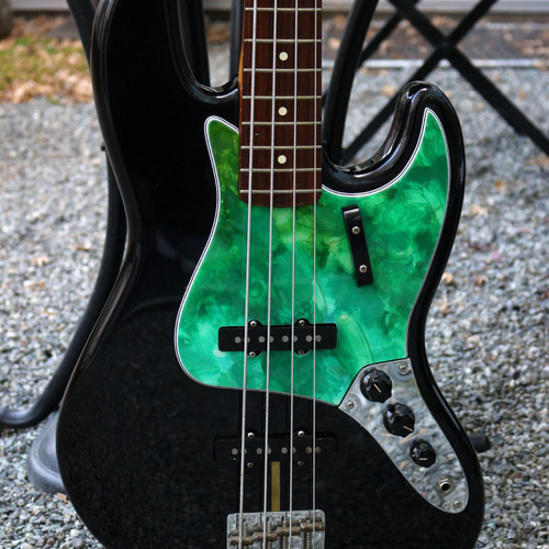 fender jazz  bass ピックガード