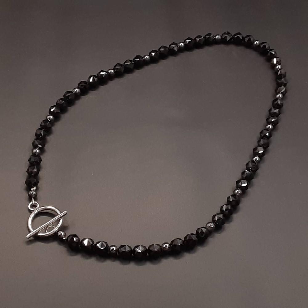運動パフォーマンスを高める天然石!!スターカットブラックスピネル＆磁気ヘマタイトネックレス/マンテルパーツもお洒落です