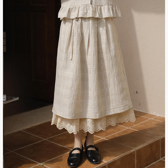 ★サンプルセール　40％off 一点のみ★醸し出す大人の可愛さ　レース裾ロングスカート　コットンリネン