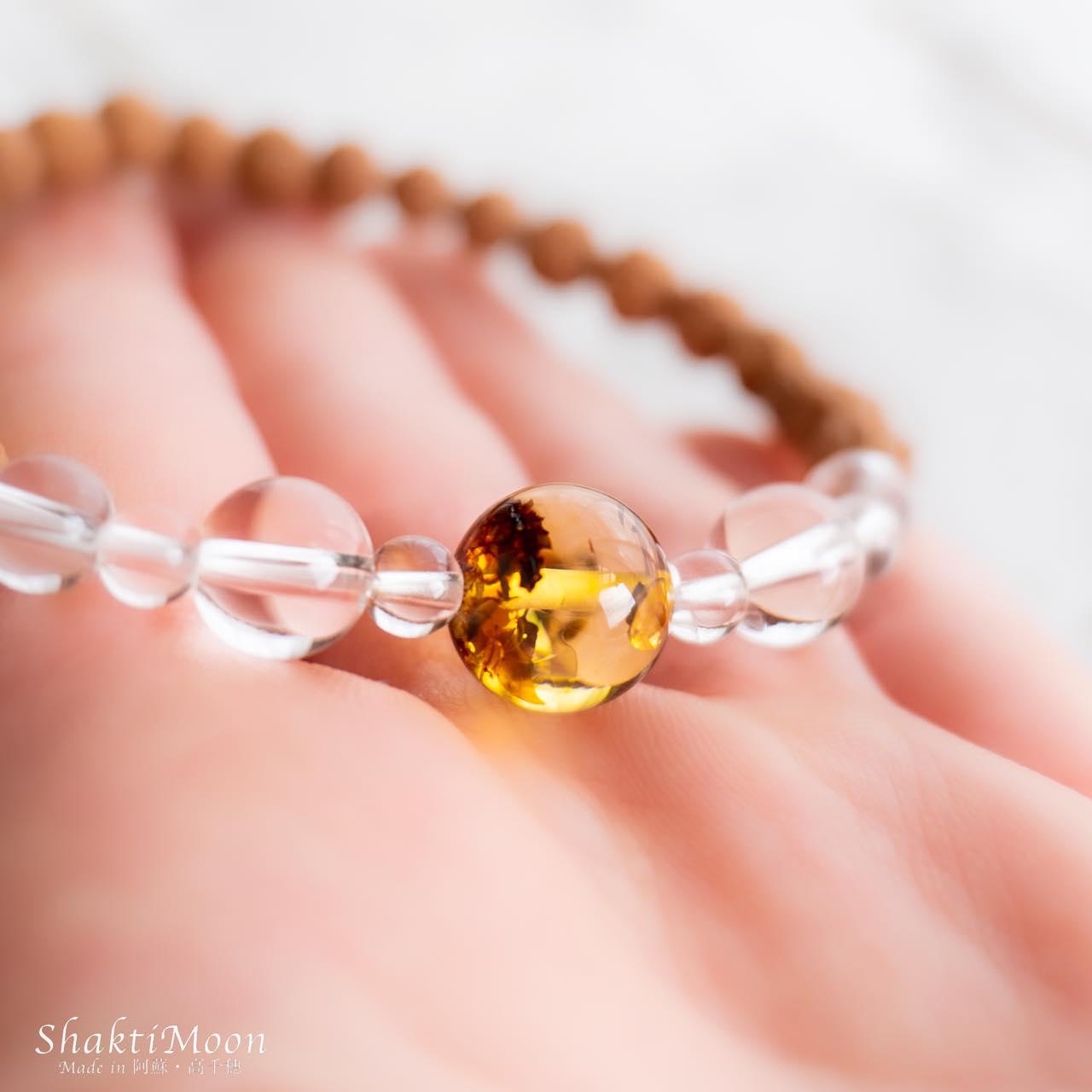 【生きる喜び・健康・受験・勝負のお守り！アンバー（琥珀）】レア・希少！極小4mm・5mm・6mm天然石ルドラクシャブレス 10,800円