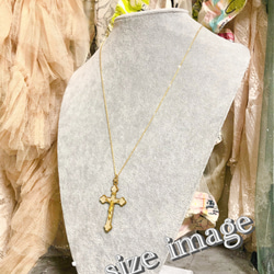 1930s ヴィンテージ 真鍮 シェル風 大理石風 ホワイトクロス ネックレス ペンダント 十字架 キリスト 7枚目の画像