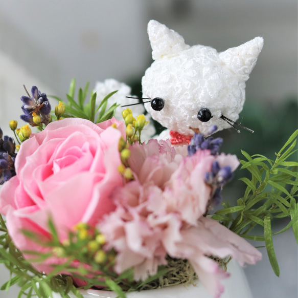 新作　2月22日は『猫の日』ピンク系　バラとカーネーションとラベンダーアレンジ　母の日ギフト/プチギフト/お誕生日 2枚目の画像