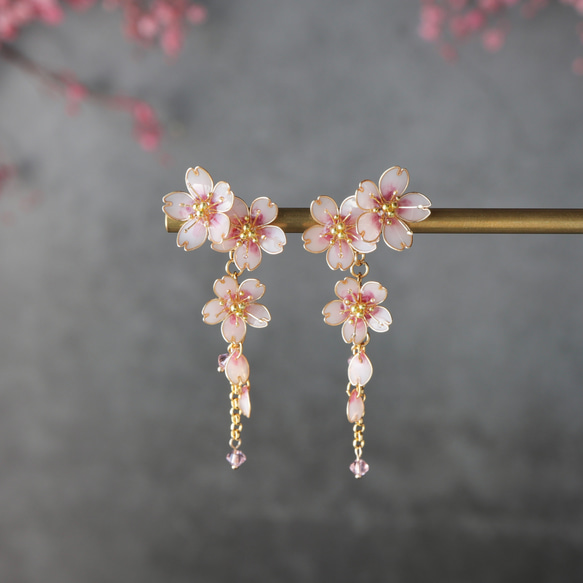 【テレビCM紹介作品】流れ咲く糸桜 ー濃桜ー 1枚目の画像