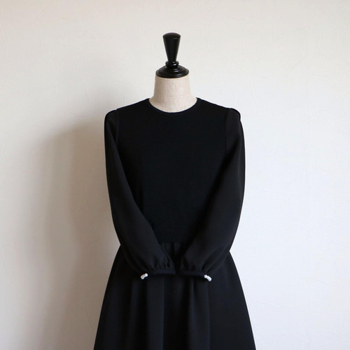 完売です！【結婚式や二次会に！映えるきれい目ワンピース♪】パール