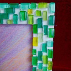 ガラスモザイクタイルのフォトスタンド（グリーン） 2枚目の画像
