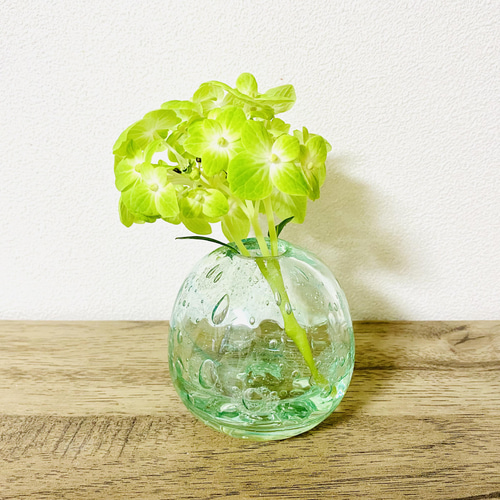 倉敷ガラス 花瓶 気泡 手吹ガラス 一輪挿し 倉敷ガラス 吹きガラス
