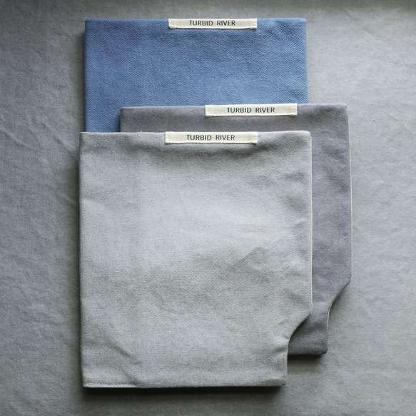 厚磅水洗帆布 灰藍色系列 | A5 書衣 書套 手帳套 | 快吸磁扣設計 第1張的照片