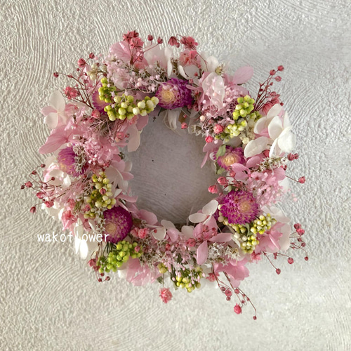 桜ピンクのナチュラルミニリース ドライフラワープリザーブドフラワー  