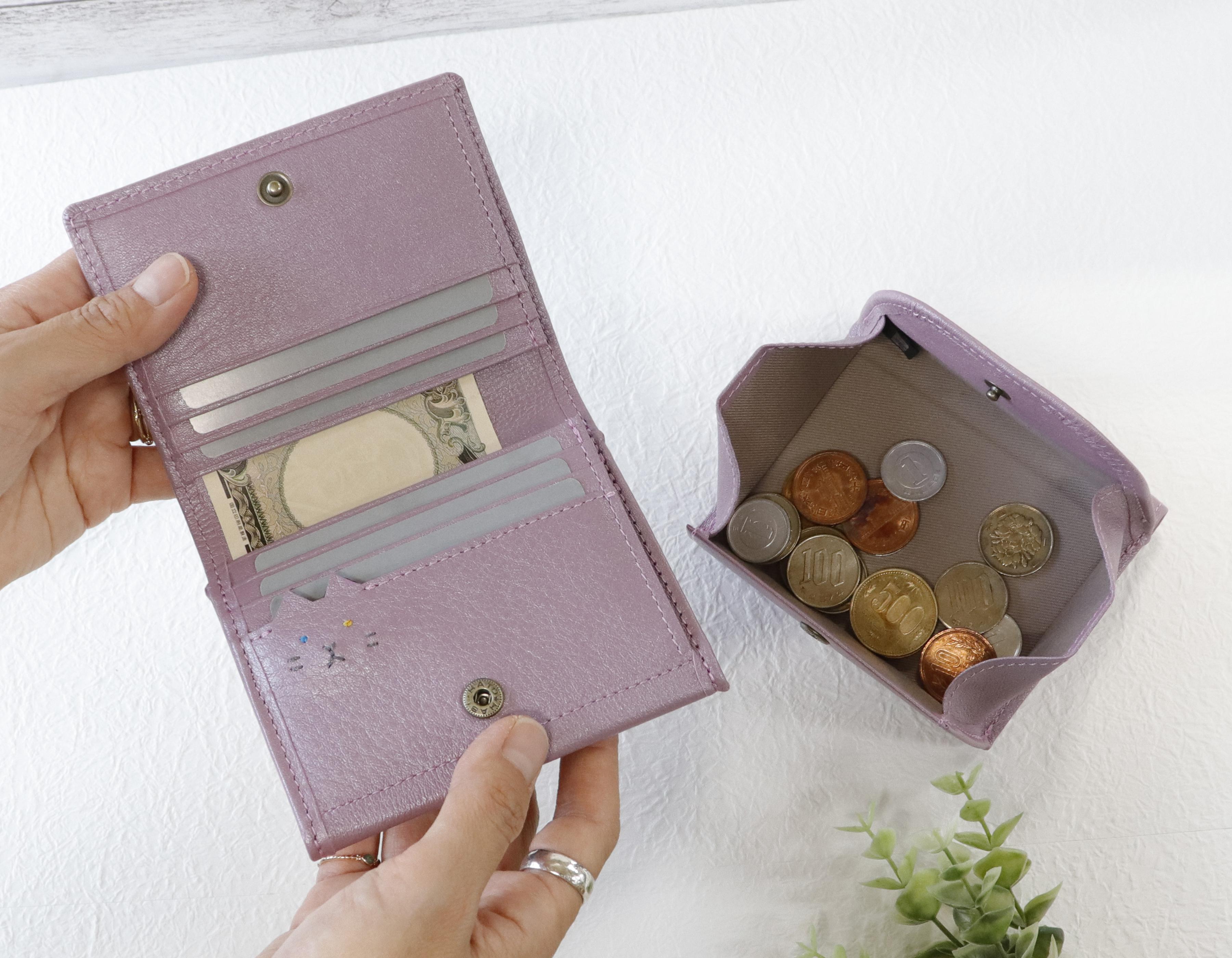 【ピンク】猫コンパクト二つ折り財布　ネコ　レザー　新調　ギフト　猫の日　軽量　プレゼント　桜色　春財布　ボックスタイプミニ財布・コンパクト財布