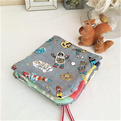 ガーゼハンカチ 大きめ4枚セット① （少し大きめ◇4重ガーゼハンカチ 4  