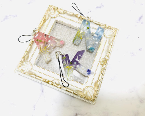 イニシャルオーダー2WAYストラップ フラワー 携帯ストラップ GuNa 通販