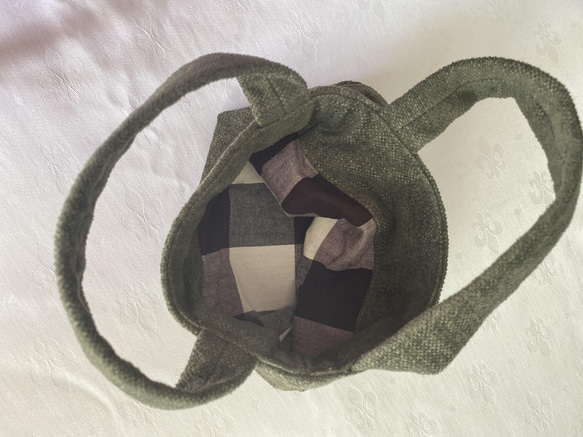 綿花の手刺繍のミニバッグ(オリーブ) 2枚目の画像