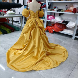 芥末黃色禮服婚紗裸上衣可拆式泡泡袖奢華背絲帶 第6張的照片