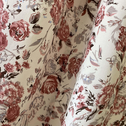 花柄シルクのフレアスカート ロング丈 白地 9枚目の画像