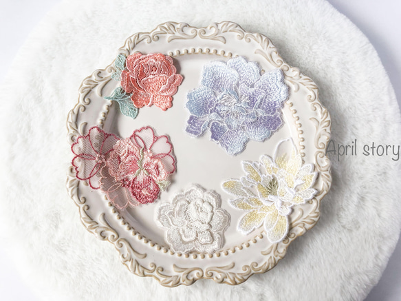 【6枚入り　花のアップリケの福袋】モチーフ　ケミカル レース　刺繍　手芸 2枚目の画像