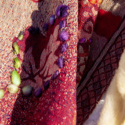 聖誕節交換禮物情人節禮物 生日禮物 母親節禮物 父親節喀什米爾Cashmere刺繡羊毛披肩 針織圍巾 刺繡圍巾 克什米爾 第12張的照片