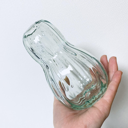 ひょうたん型のガラスのフラワーベース 一輪挿し・花瓶・花器 jewegla
