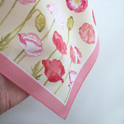 52cm ハンカチ スカーフ「Poppy」 4枚目の画像