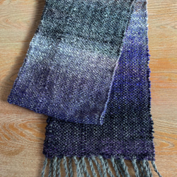 紫×グレー グラデーション 手織りマフラー 2枚目の画像