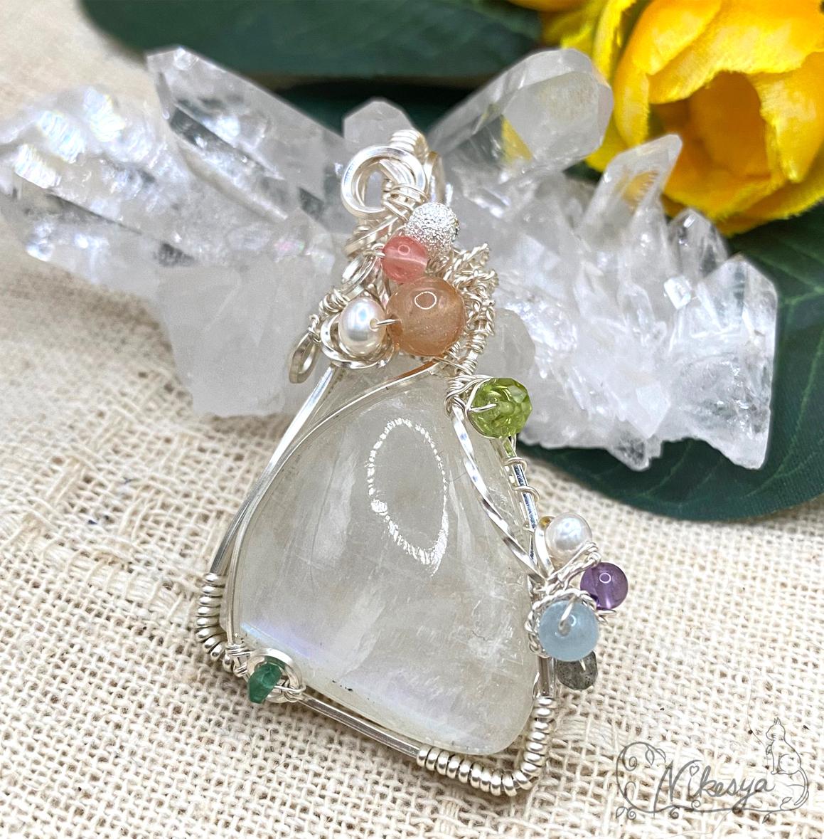 【ワイヤーアクセサリー】ムーンストーンのペンダントトップ【送料無料】【6月誕生石】