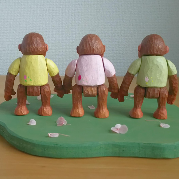 特集掲載【桜ハンドメイド2022】オランウータン　さくらおもち　木製　可動人形　動物 8枚目の画像