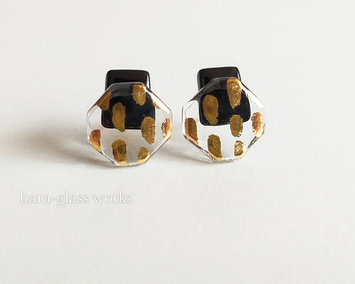 185 ゴールドラメ入りガラスドームと黒✖︎ブラウンアクセ　ピアスorイヤリング fd7cca7ff54ee34c7b13245243c6b3