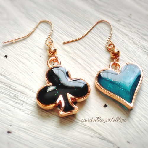 トランプ クローバー／ハート/ピアス＊イヤリング＊サージカル対応可能