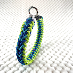 [キット]#289パラコード犬首輪（＃101修正版）白・青・ブルー・グリーン・の小型犬首輪 2枚目の画像