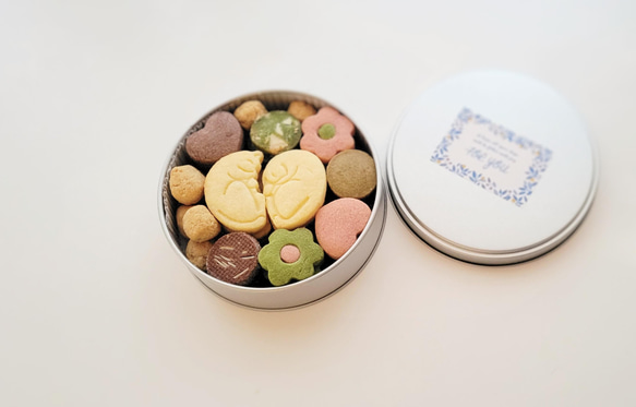 ハートになるラブにゃんこのシンプルクッキー缶 クッキー hinami焼菓子