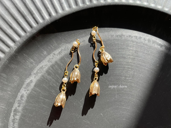 【725a】当店オリジナルチャーム❣️フラワー チャーム ゴールド⭐2個 2枚目の画像