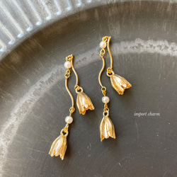 【725a】当店オリジナルチャーム❣️フラワー チャーム ゴールド⭐2個 1枚目の画像