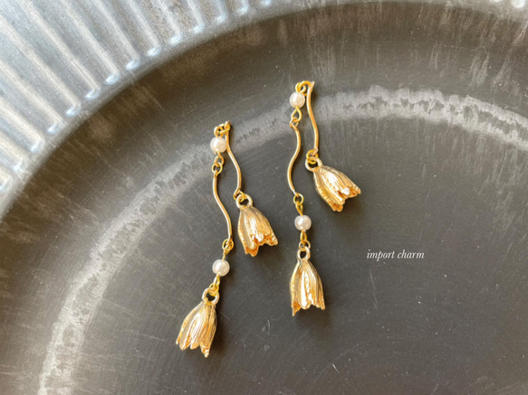 【725a】当店オリジナルチャーム❣️フラワー チャーム ゴールド⭐2個 1枚目の画像