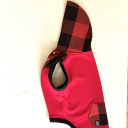 わんこ服❤️真っ赤なスウェットとブロックチェックのフーディ　大型犬用 4枚目の画像