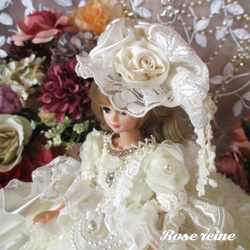 sold ベルサイユの薔薇 優雅なホワイトパールレリーフが艶めくローズレーヌ至高のドールドレス 豪華4点セット 4枚目の画像