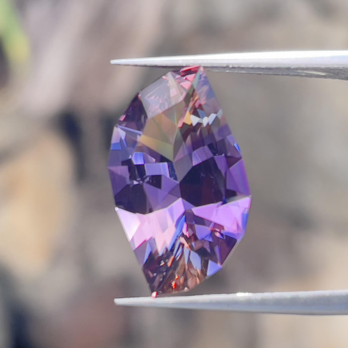 宝石ルース 『最高級&最大！凄い天然アメトリン40カラットのご紹介です！』鑑別付 宝石ルース 『最高級&最大！凄い天然アメトリン40カラットのご紹介です