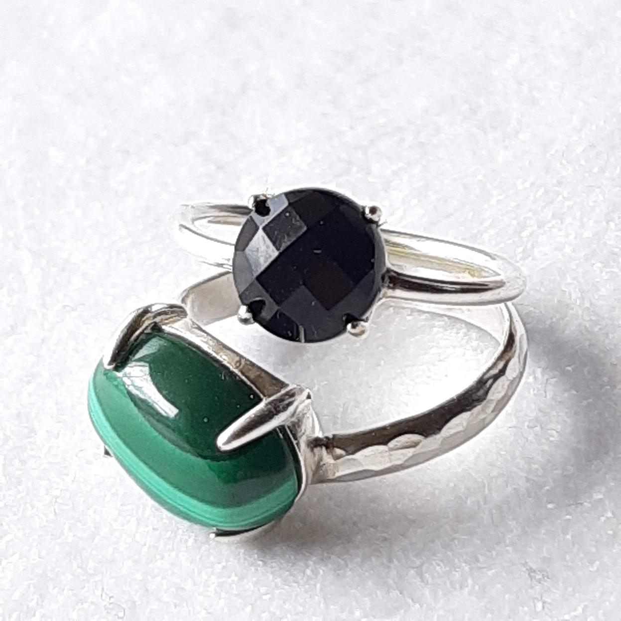 【SALE】マラカイト×オニキス　天然石ダブルリング　SV925　シンプル天然石リング