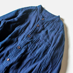 草木染め gauze shirt  群青色 藍染めダブルガーゼシャツ 12枚目の画像
