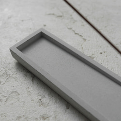 水泥x黃銅 香座 | 長-方形 | 淺灰色 及 深灰色 第5張的照片