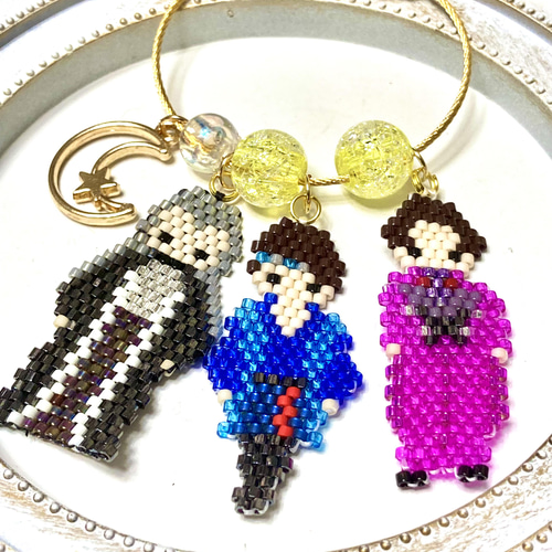 SOLD◆ ハンドメイド 月 チャーム キーホルダー ビーズ バッグチャーム SOLD◇ ハンドメイド 月 チャーム キーホルダー ビーズ バッグチャーム