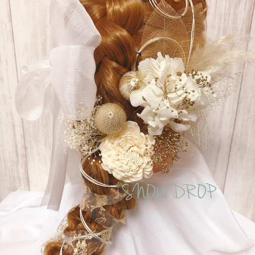 ホワイトゴールドリボン髪飾り♡卒業式髪飾り♡成人式髪飾り