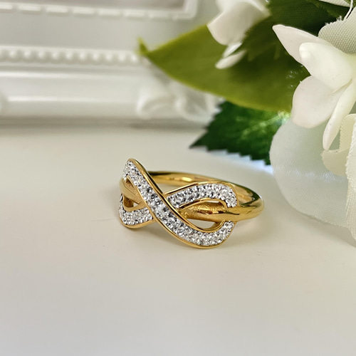 Swarovski インフィニティ　リング　50 正規品 インフィニティ リング swarovski グルーデコ 指輪・リング La