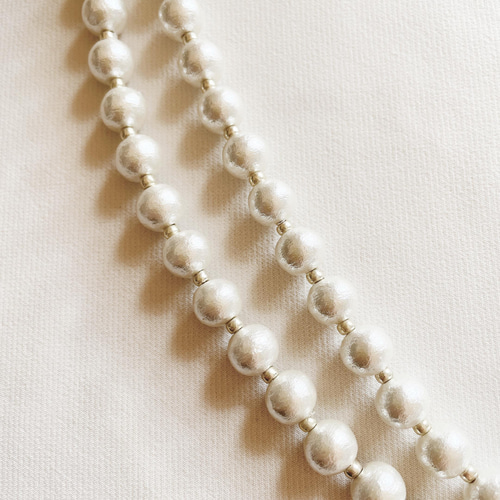 ロングネックレスとブローチ】国産コットンパールのネックレスと